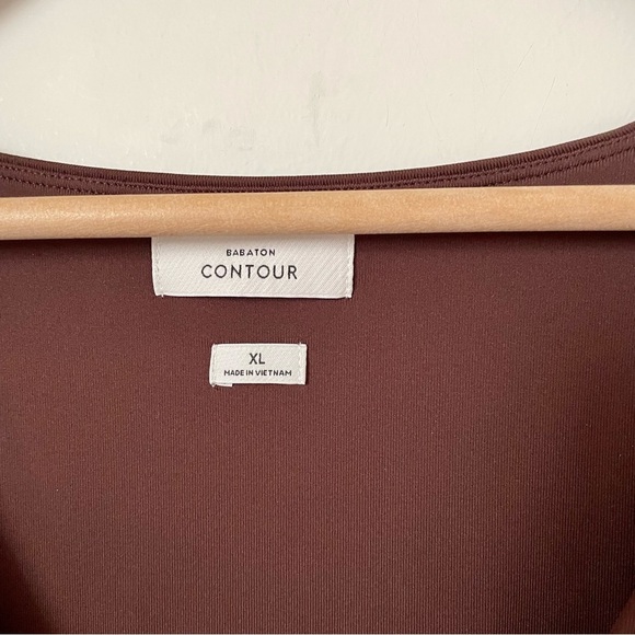 Aritzia Babaton Contour V-neck Romper Brown Size Extra Large - Picture 8 of 11